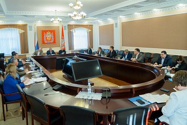 Изменена дата заседания Законодательного Собрания